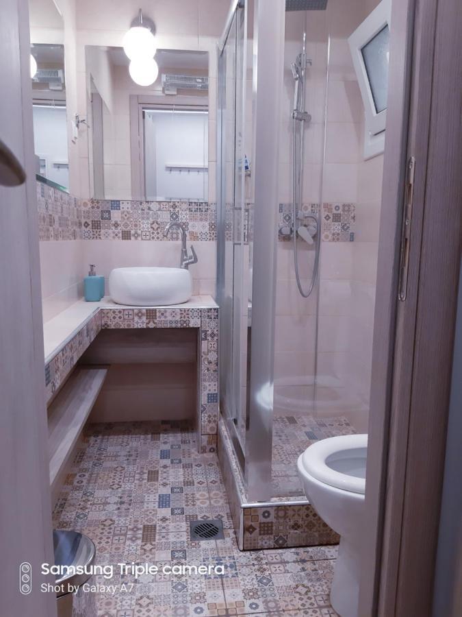 Cosy And Central Stoudio Apartment เทสซาโลนิกิ ภายนอก รูปภาพ