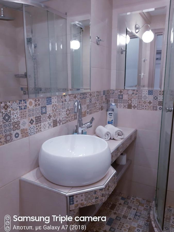 Cosy And Central Stoudio Apartment เทสซาโลนิกิ ภายนอก รูปภาพ