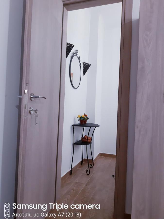 Cosy And Central Stoudio Apartment เทสซาโลนิกิ ภายนอก รูปภาพ