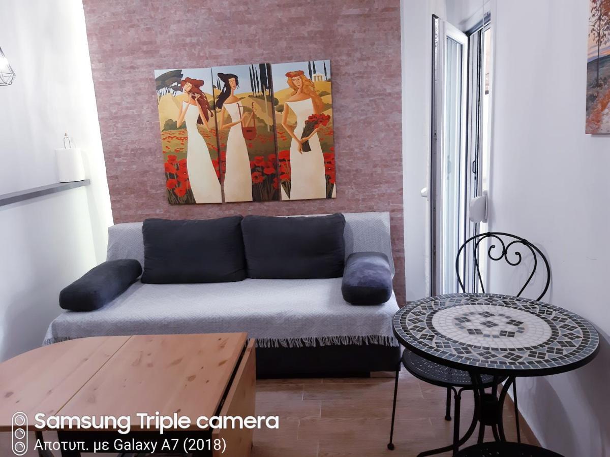 Cosy And Central Stoudio Apartment เทสซาโลนิกิ ภายนอก รูปภาพ