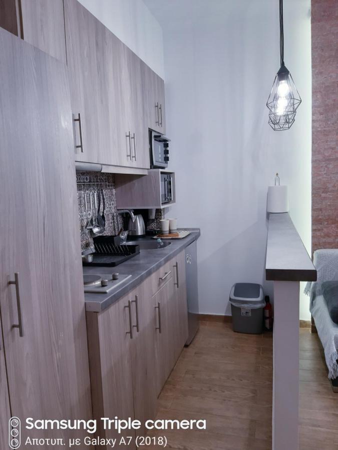 Cosy And Central Stoudio Apartment เทสซาโลนิกิ ภายนอก รูปภาพ